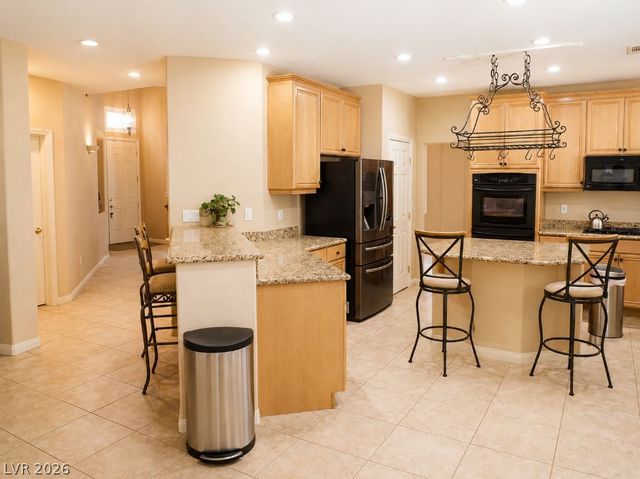 7866 Dancing Leaf Street, Las Vegas, NV 89131