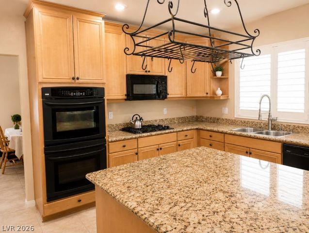 7866 Dancing Leaf Street, Las Vegas, NV 89131