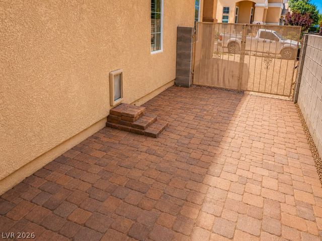 7866 Dancing Leaf Street, Las Vegas, NV 89131