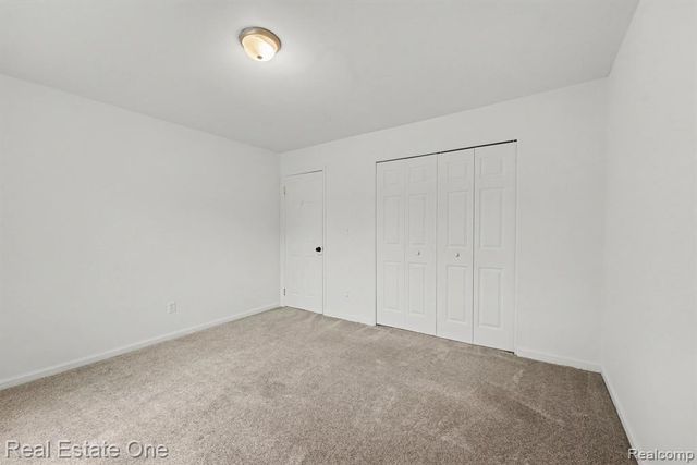 1968 Axtell Drive 3, Troy, MI 48084