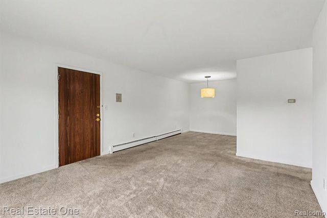 1968 Axtell Drive 3, Troy, MI 48084