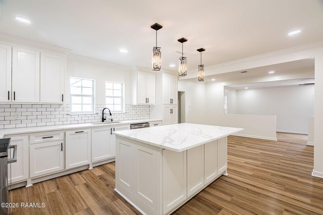 144 Champagne Street, Lafayette, LA 70501