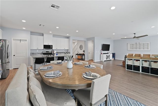 34381 Yellow Sage Court, Murrieta, CA 92563