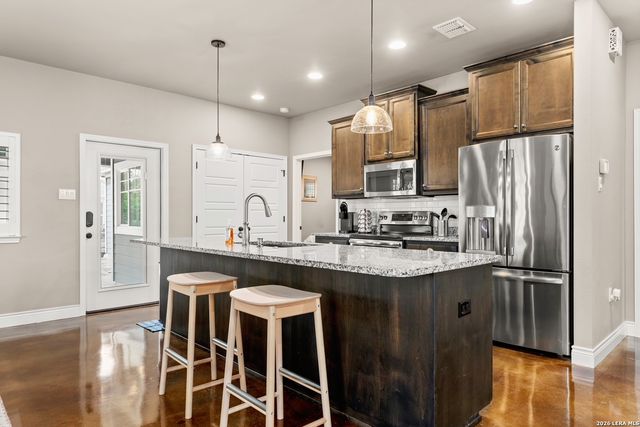 1373 Hanz, New Braunfels, TX 78130