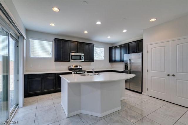 6130 Villa Lante Avenue, Las Vegas, NV 89113