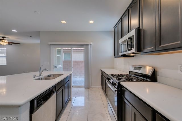 6130 Villa Lante Avenue, Las Vegas, NV 89113