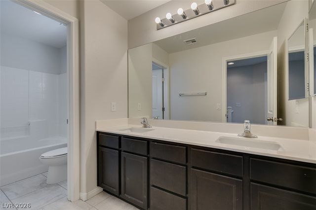 6130 Villa Lante Avenue, Las Vegas, NV 89113