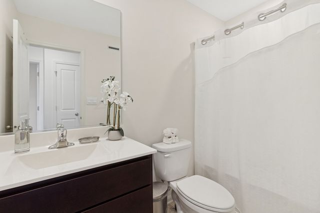 862 Briar Glen Court, Hampshire, IL 60140