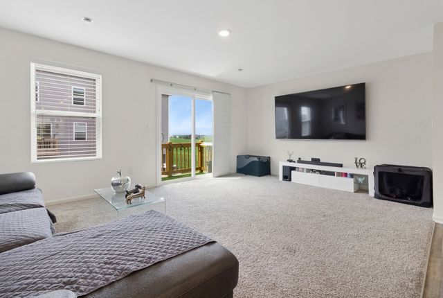 862 Briar Glen Court, Hampshire, IL 60140