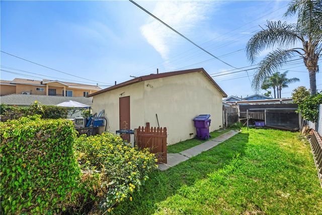 2173 Olive, Long Beach, CA 90806