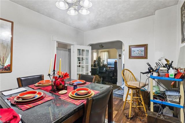 1112 27th ST, Newport News, VA 23607