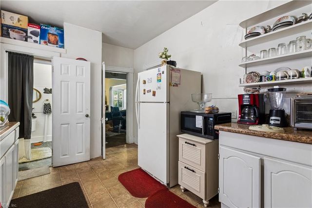 1112 27th ST, Newport News, VA 23607