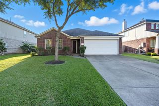 2249 Waxwing Drive, League City, TX 77573