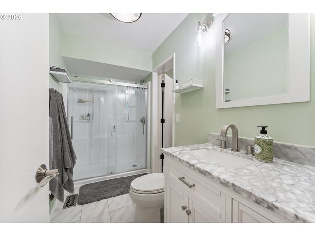 17660 Nw SHOREWOOD Dr, Beaverton, OR 97006