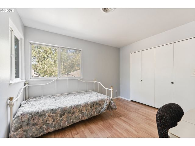 17660 Nw SHOREWOOD Dr, Beaverton, OR 97006