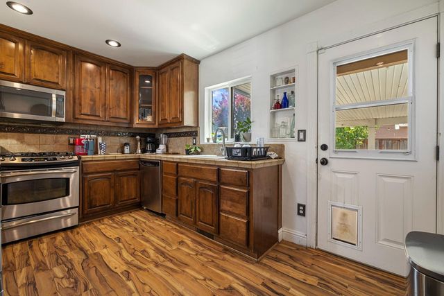 1500 Lake St, Lodi, CA 95242