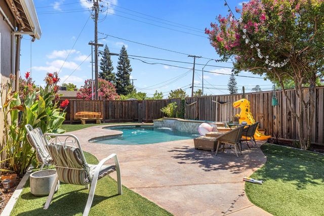 1500 Lake St, Lodi, CA 95242