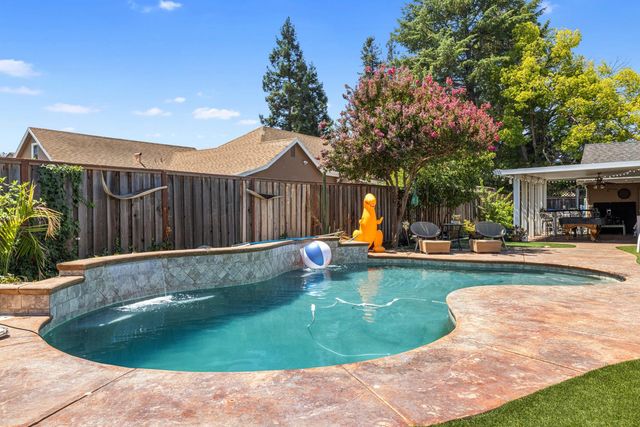1500 Lake St, Lodi, CA 95242