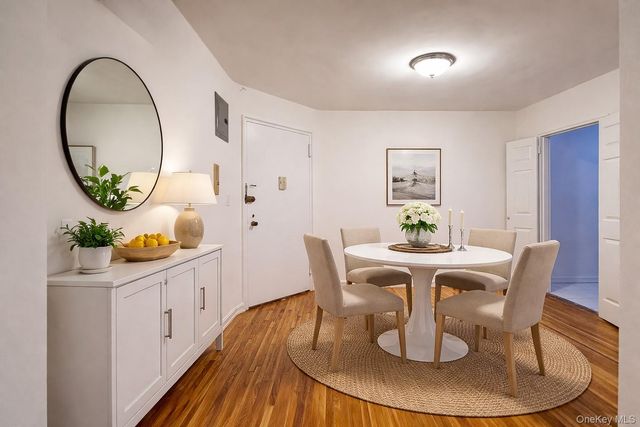 100-25 Queens Boulevard 5G, Forest Hills, NY 11375