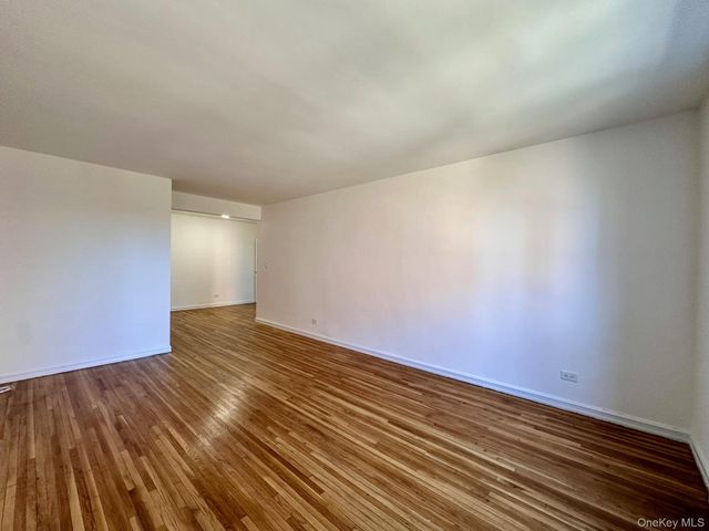 100-25 Queens Boulevard 5G, Forest Hills, NY 11375