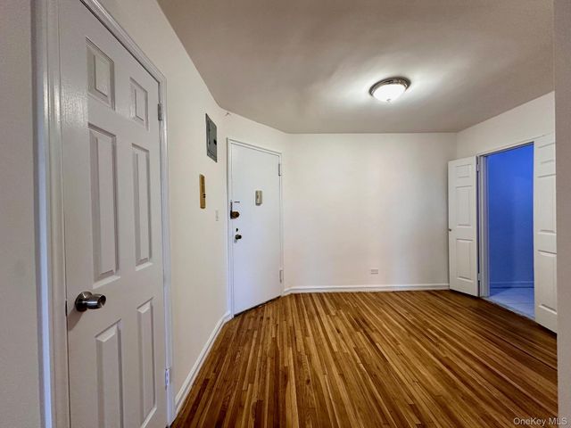 100-25 Queens Boulevard 5G, Forest Hills, NY 11375