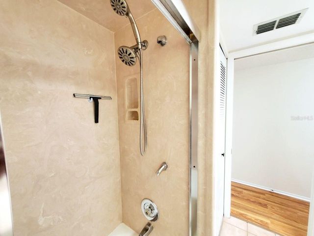 20 WOODLAKE PLACE 20, Oldsmar, FL 34677