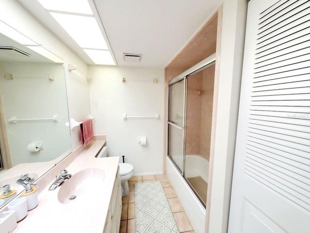 20 WOODLAKE PLACE 20, Oldsmar, FL 34677