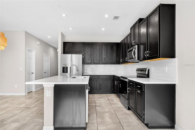 15939 MARINA BAY DRIVE, Winter Garden, FL 34787