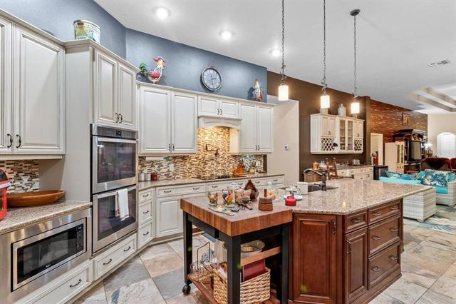 7451 SE 24TH TERRACE, Ocala, FL 34480