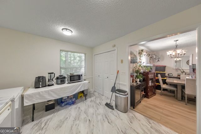 4135 Lake Mist Drive NW, Kennesaw, GA 30144