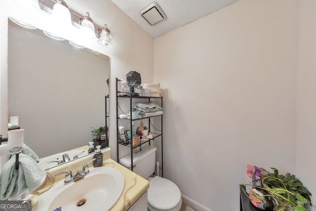 4135 Lake Mist Drive NW, Kennesaw, GA 30144