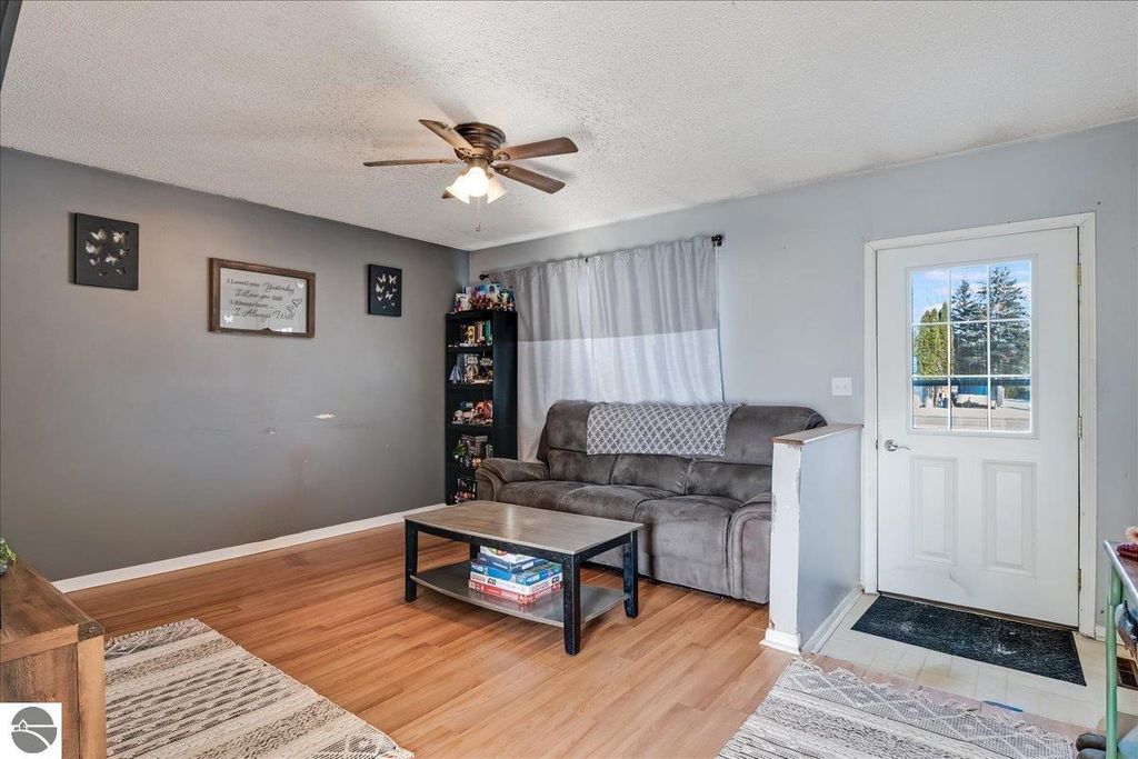 Image 12 of property listing at 316 E Main, Hale, MI 48739