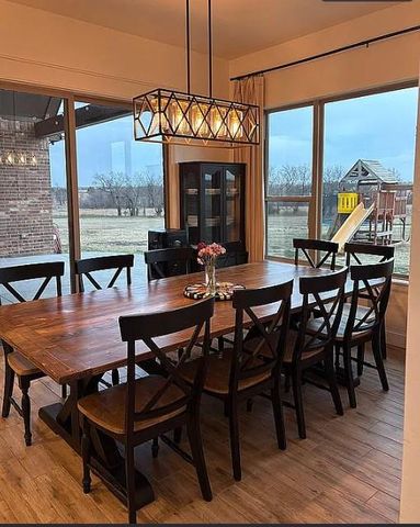 2045 E Rock Creek Road, Tuttle, OK 73089