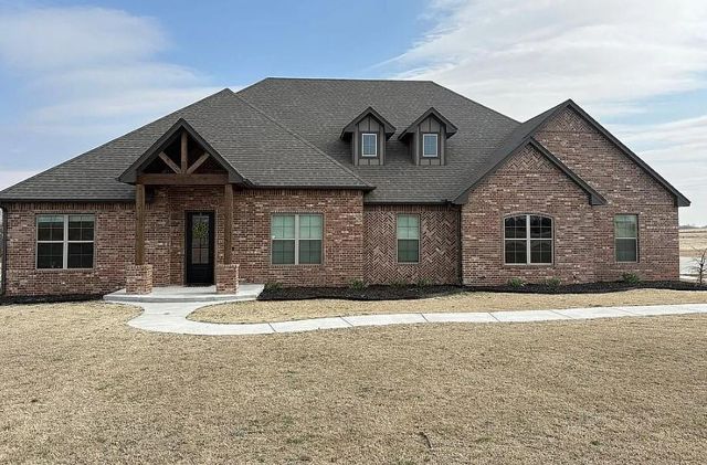 2045 E Rock Creek Road, Tuttle, OK 73089