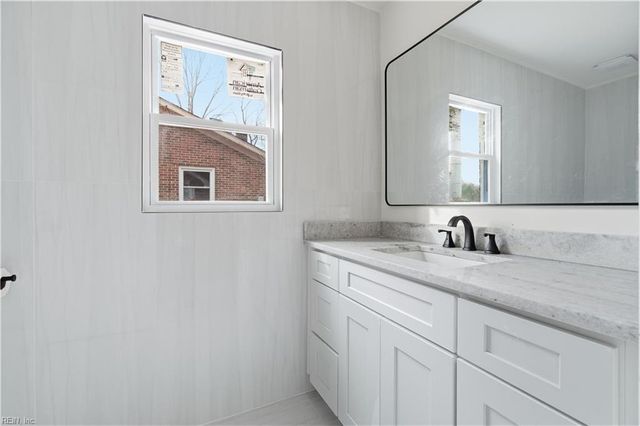 3154 Martin Johnson RD, Chesapeake, VA 23323