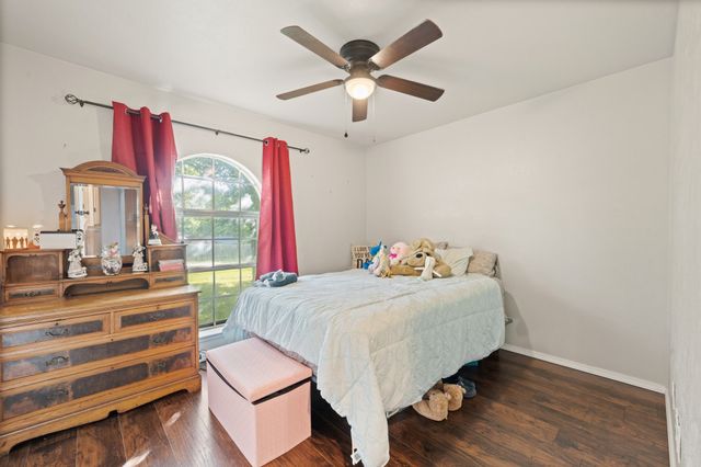2005 Meadow Drive, Crowley, TX 76036