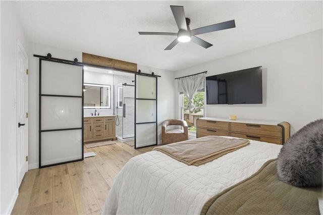 604 NE Burning Tree Street, Lee's Summit, MO 64064