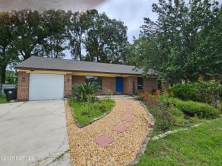 2634 PINEWOOD Boulevard, Middleburg, FL 32068