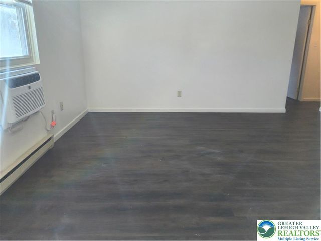 802 West Berwick Street, Easton, PA 18042