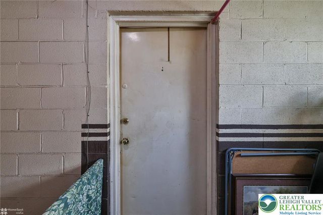 802 West Berwick Street, Easton, PA 18042