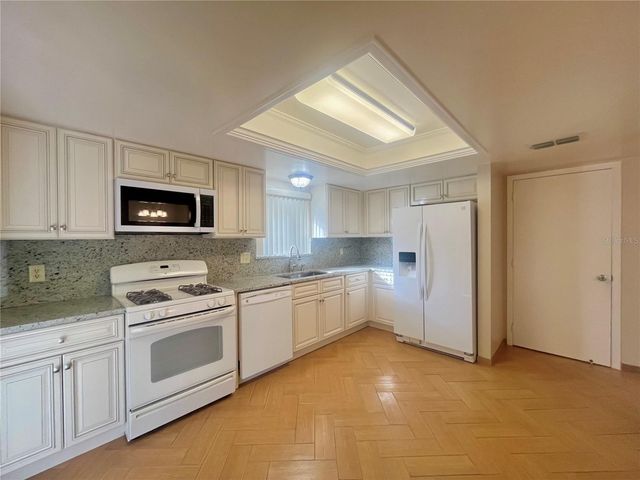 11805 SCARECROW LANE, Orlando, FL 32821