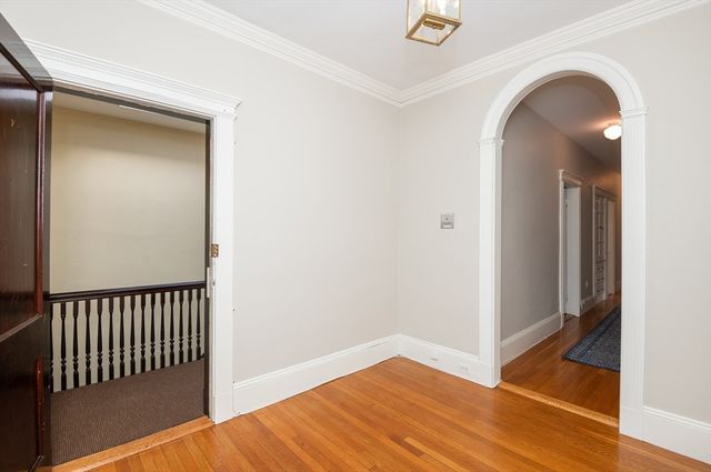 21 Green St 3, Brookline, MA 02446