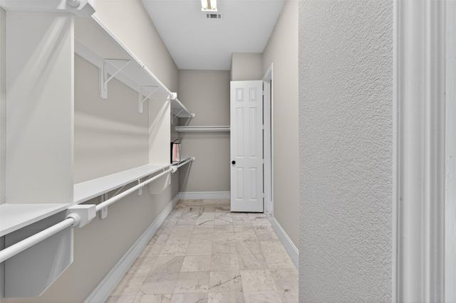 10 Almondell Court, Magnolia, TX 77354