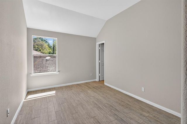 10 Almondell Court, Magnolia, TX 77354