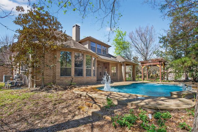 10 Almondell Court, Magnolia, TX 77354