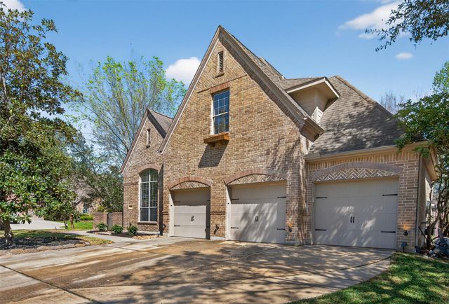 10 Almondell Court, Magnolia, TX 77354