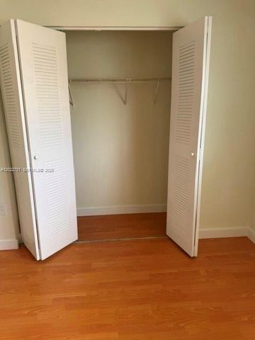 9475 PALM CR N 9475, Pembroke Pines, FL 33025