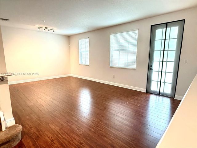 312 SW 14th Ave 312, Fort Lauderdale, FL 33312