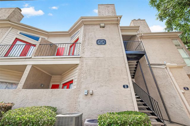 10855 Meadowglen Lane 608, Houston, TX 77042