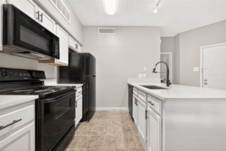 10855 Meadowglen Lane 608, Houston, TX 77042